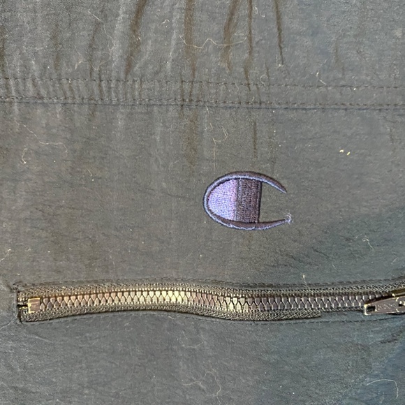 Vintage University of Michigan pullover nylon windbreaker - Picture 13 of 16